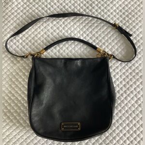 Marc Jacobs Q Hillier Hobo Style Leather Bag